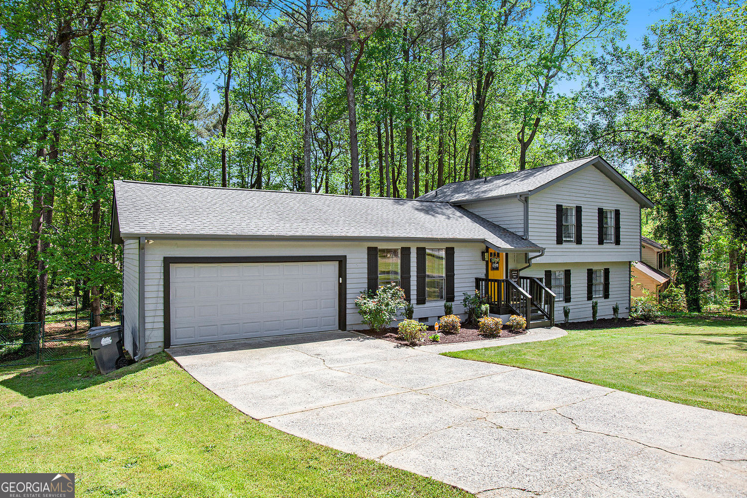 WOODMONT - Residential