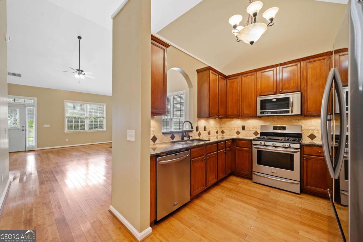 Gardenside Commons at Powers Ferry - Residential Lease