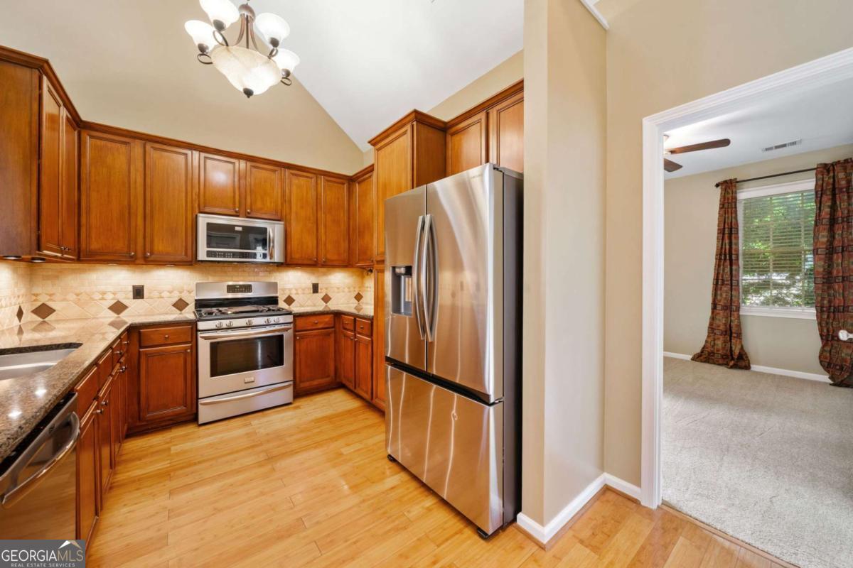 Gardenside Commons at Powers Ferry - Residential Lease