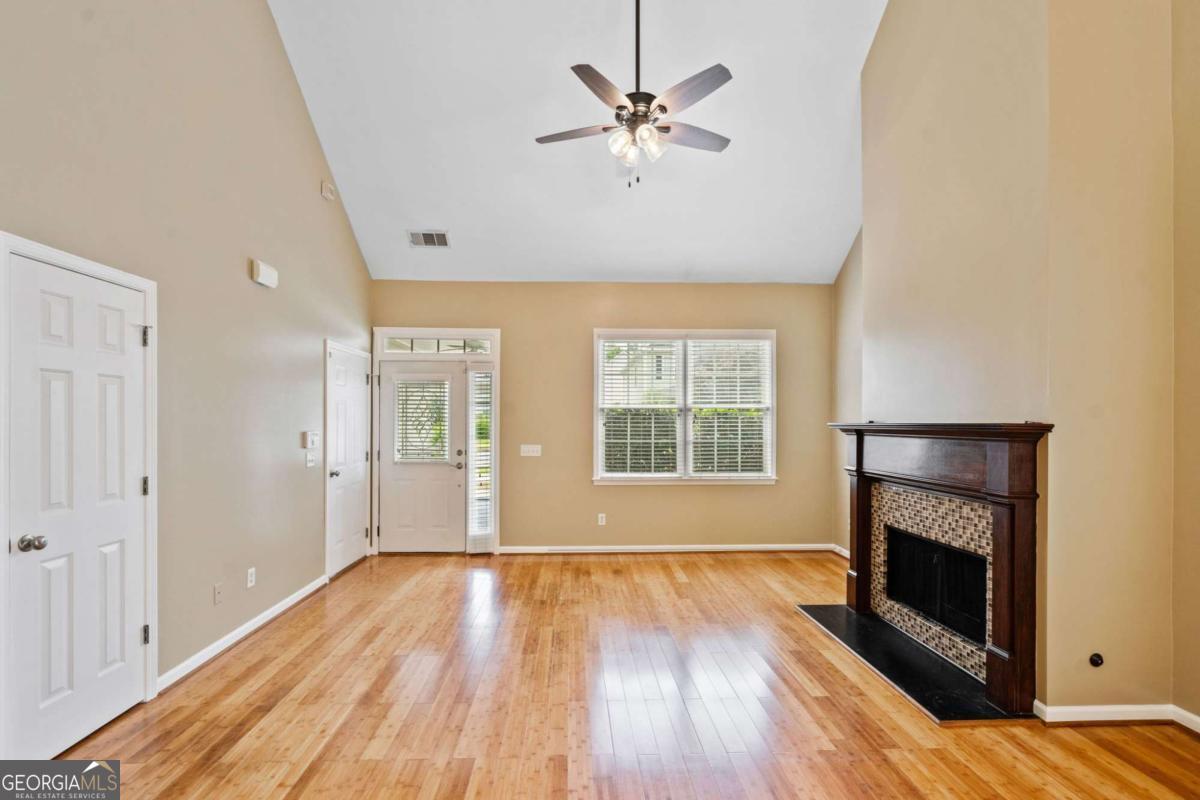 Gardenside Commons at Powers Ferry - Residential Lease
