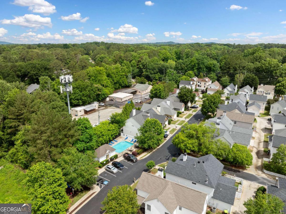 Gardenside Commons at Powers Ferry - Residential Lease