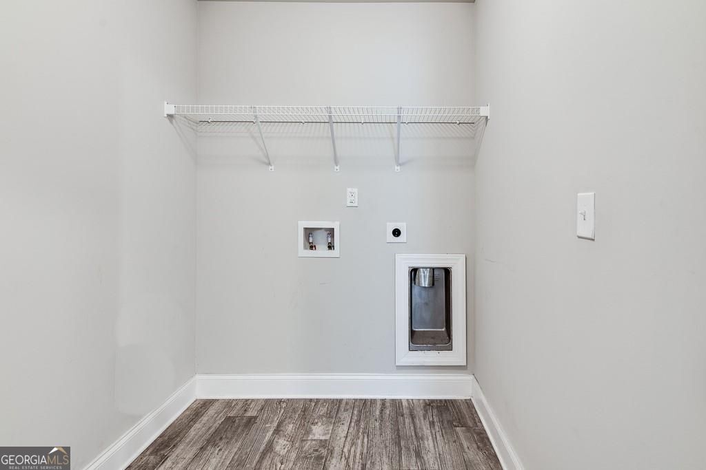 Hoschton, Georgia 30548, United States, 4 Bedrooms Bedrooms, ,3 BathroomsBathrooms,Residential,Active,110583