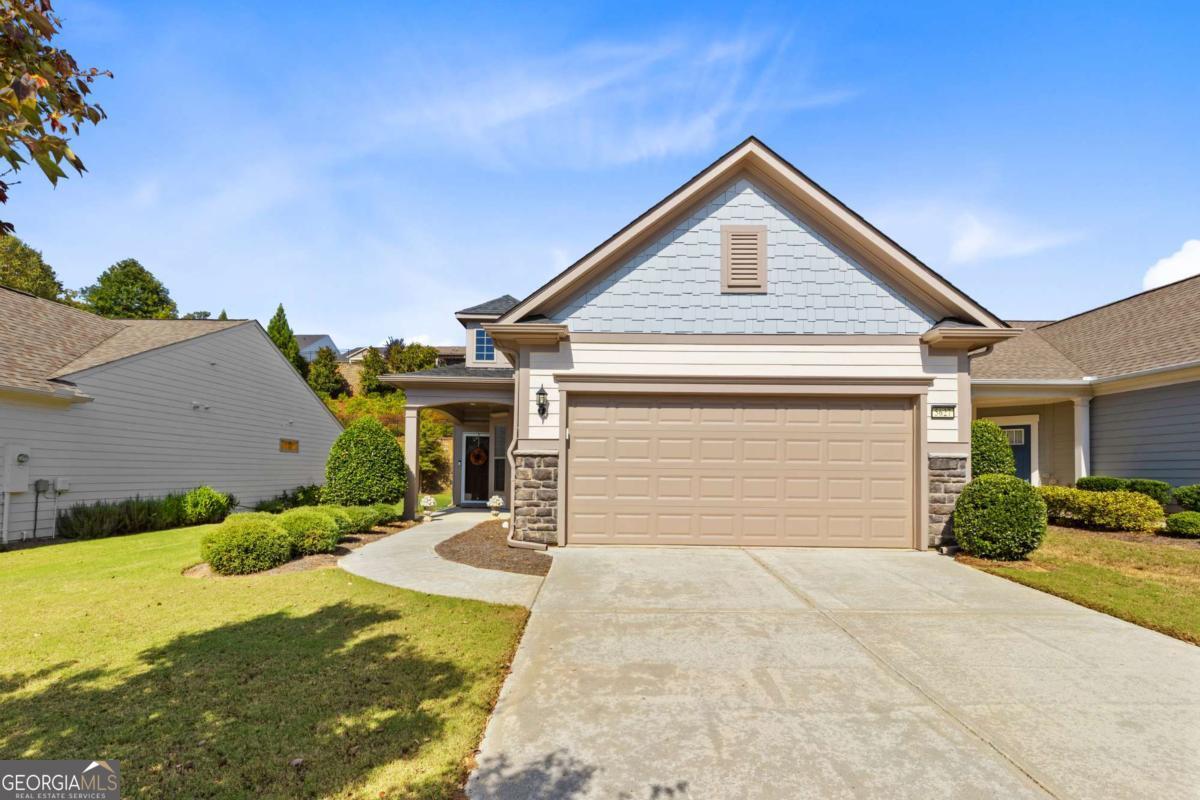 5627 Maple Bluff WAY