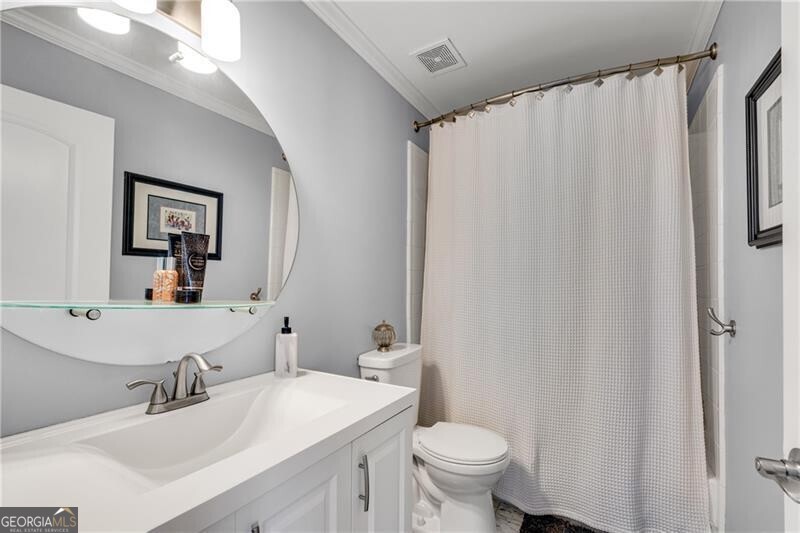 LAKEVIEW AT DUNWOODY SPRINGS - Residential