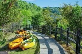 LAKEVIEW AT DUNWOODY SPRINGS - Residential