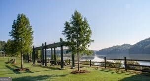 LAKEVIEW AT DUNWOODY SPRINGS - Residential