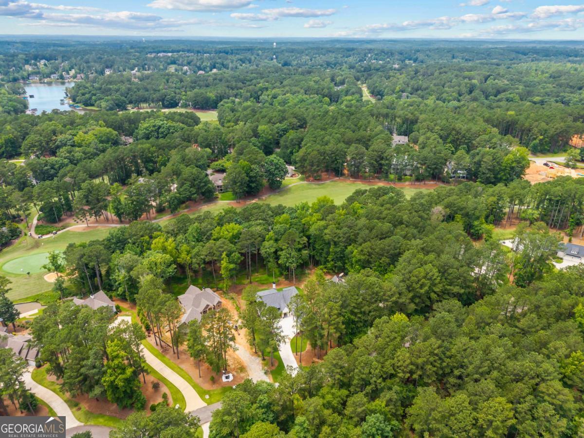 1061 Shoal Creek CT