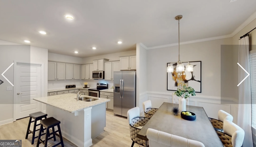 61 CRAB ORCHARD WAY