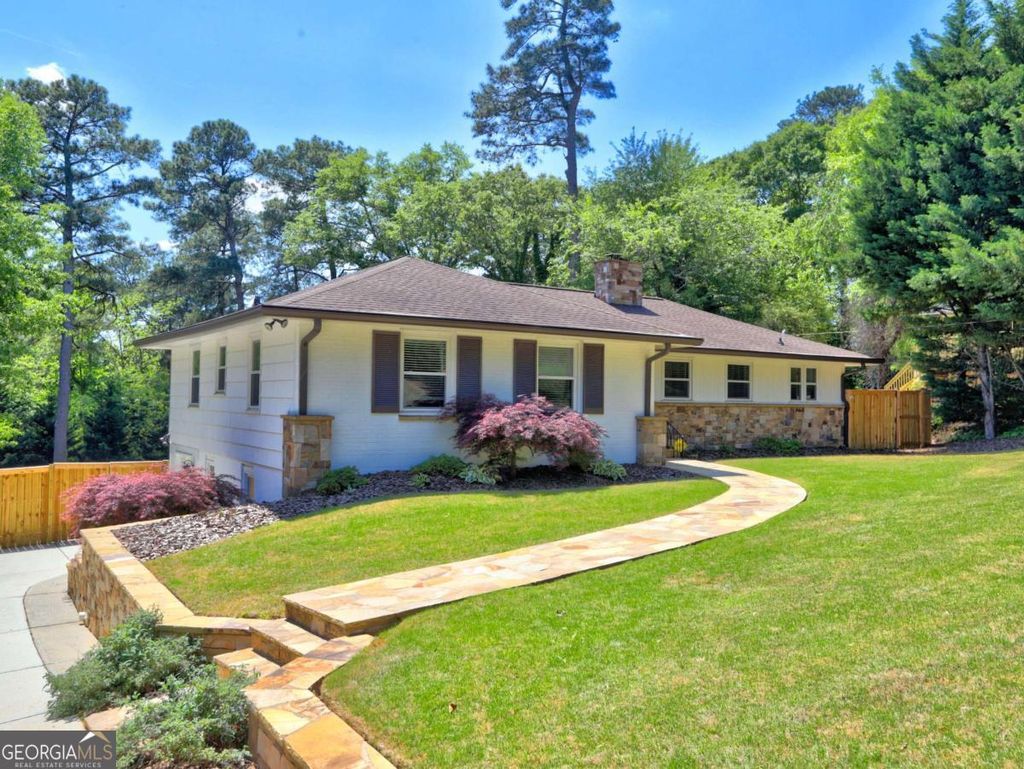 Photo of 393 Hilderbrand Drive, Sandy Springs, GA 30328 (MLS # 10733359)