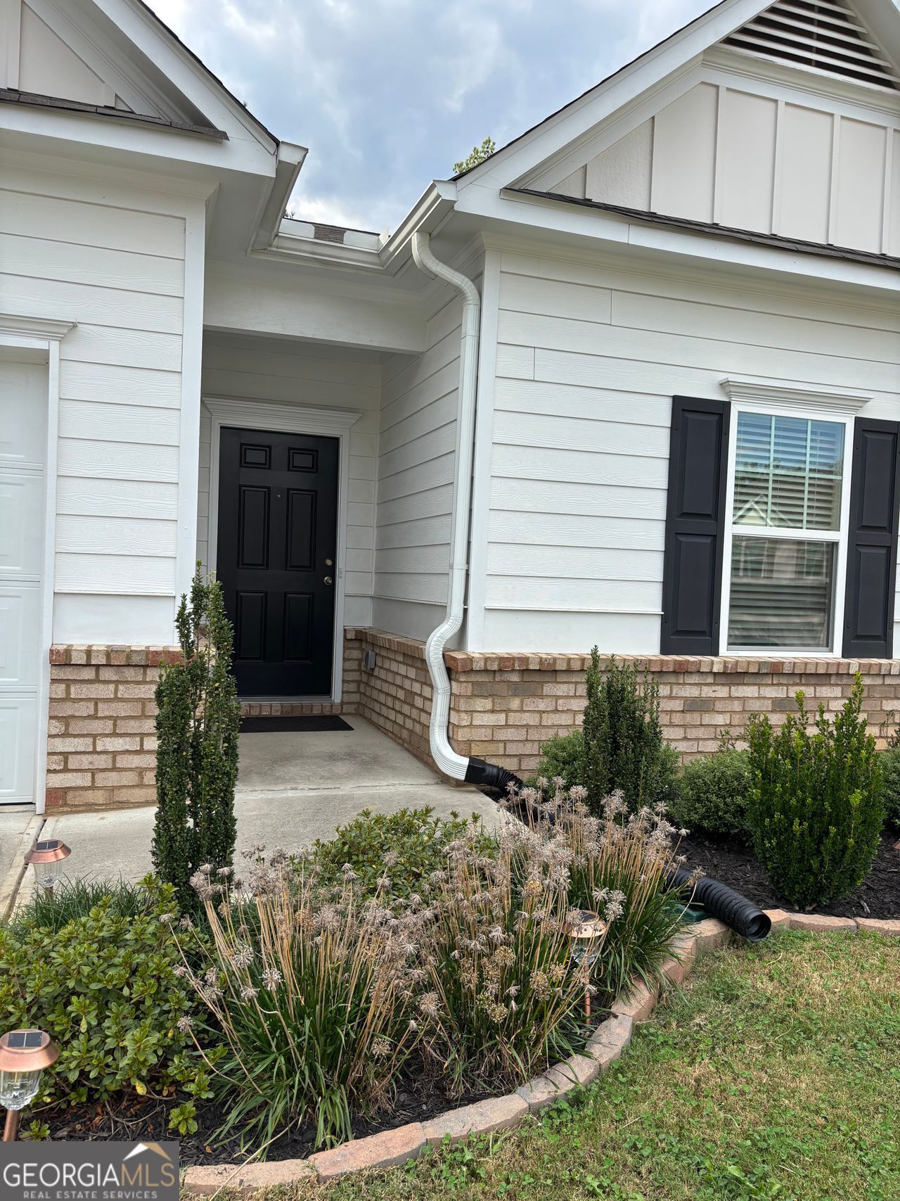 8 Kayla DR NW