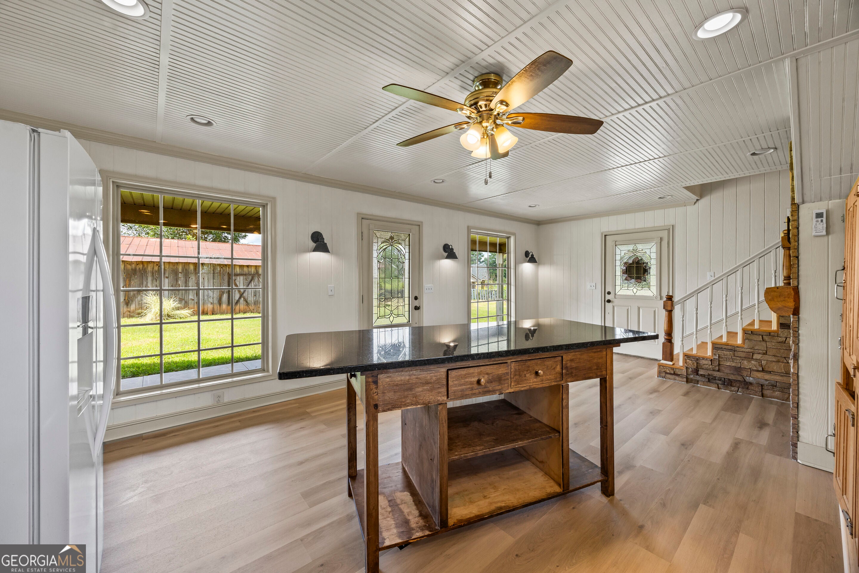271 & 291 Farmer LN