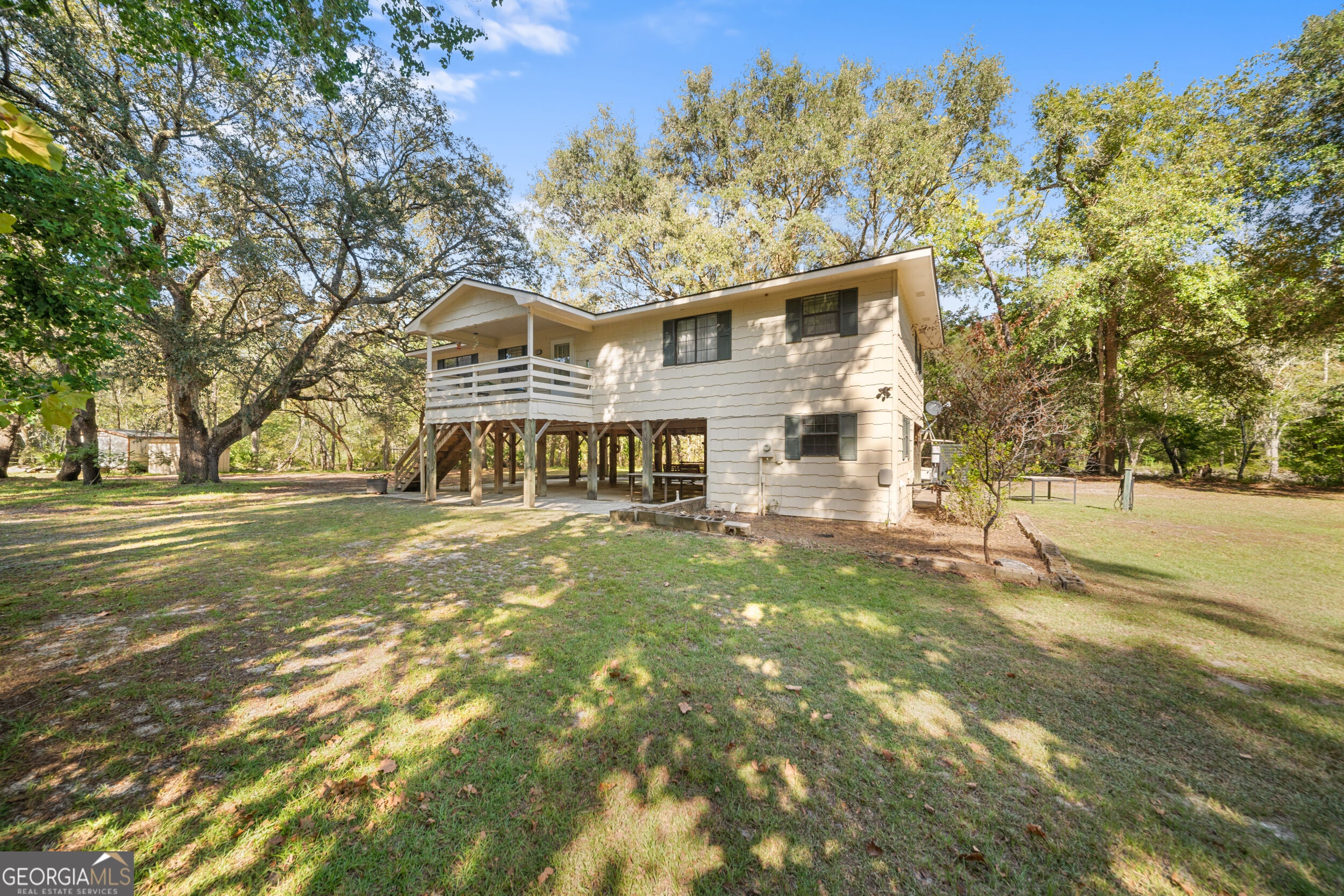 119 Lotts Creek RD