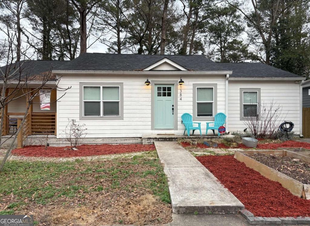 Photo of 1384 Epworth Street SW, Atlanta, GA 30310 (MLS # 10670952)