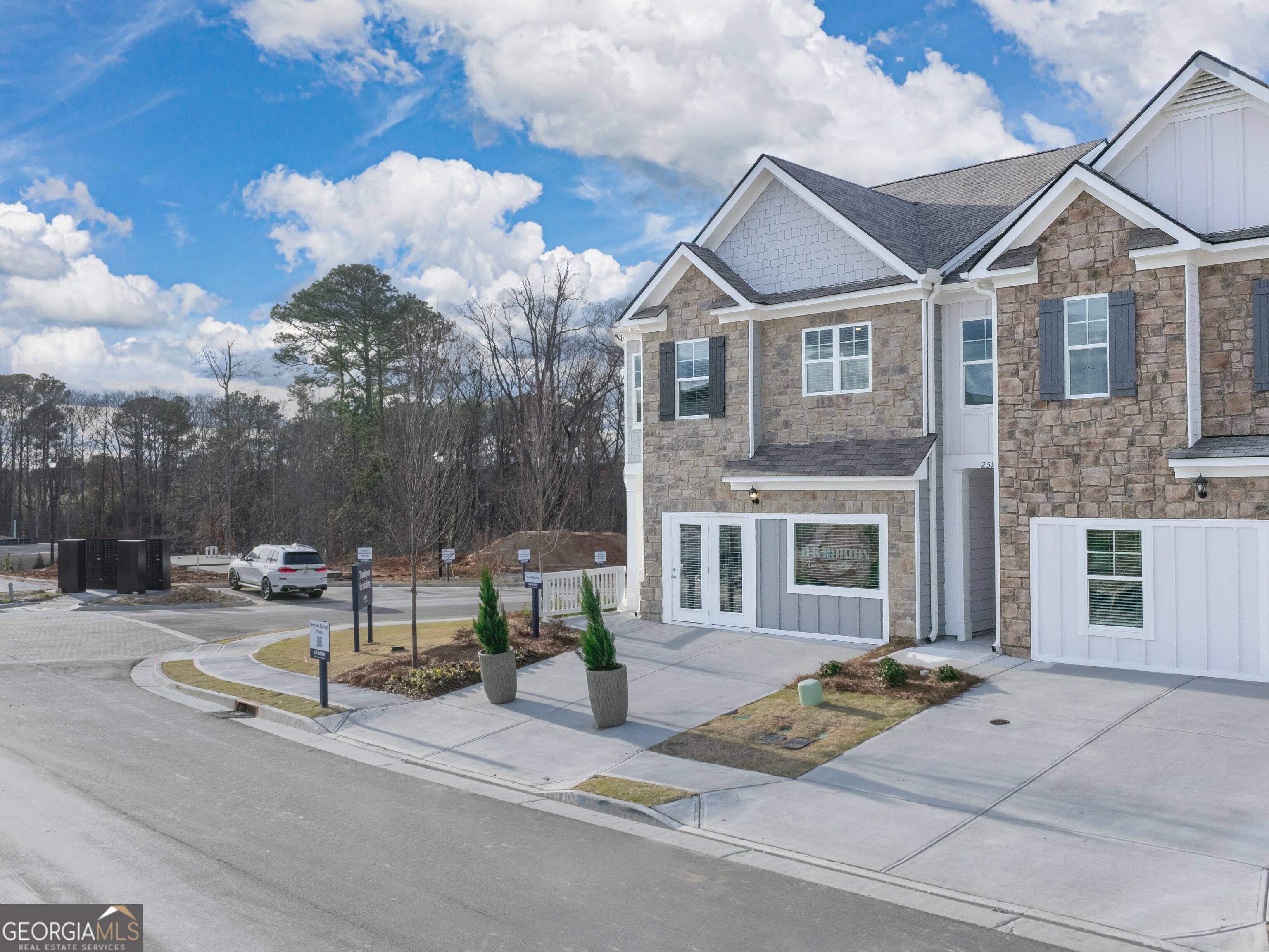 2485 Poppy CT