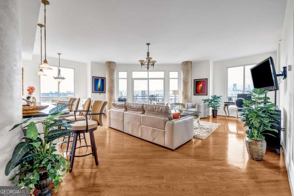 Photo of 711 Cosmopolitan Drive NE #707, Atlanta, GA 30324 (MLS # 10650640)