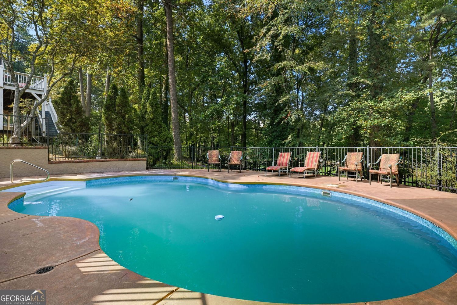 LANIER COUNTRY CLUB ESTATES - Residential