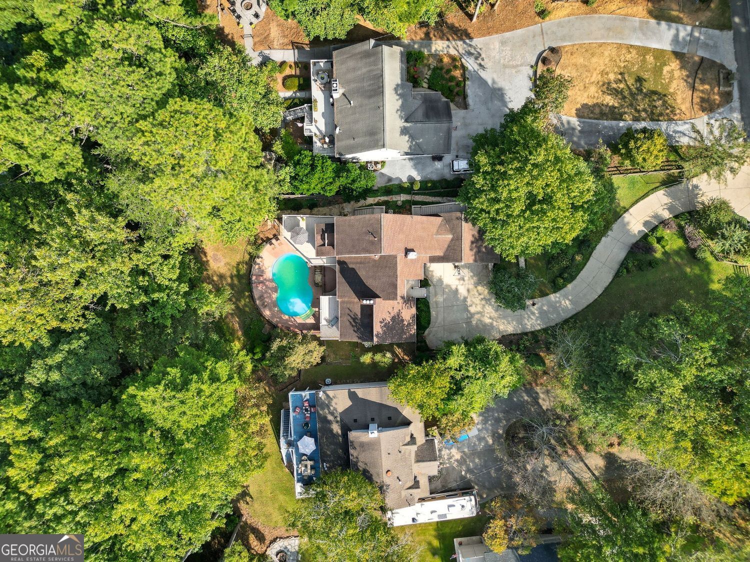 LANIER COUNTRY CLUB ESTATES - Residential