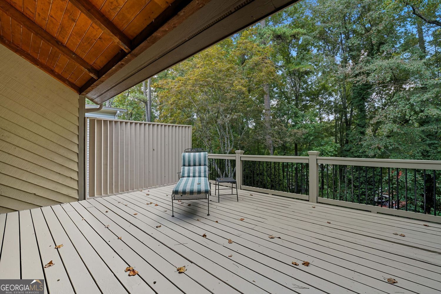 LANIER COUNTRY CLUB ESTATES - Residential
