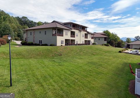 A home in Hiawassee