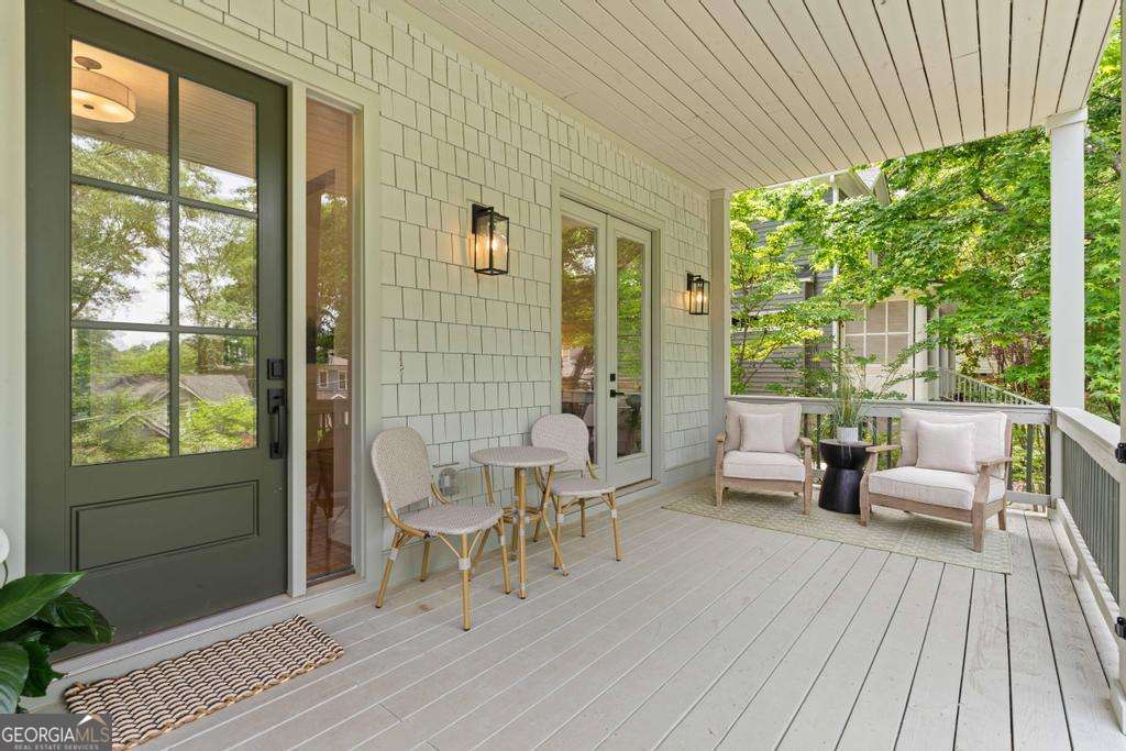 805 Ponce de Leon TER NE
