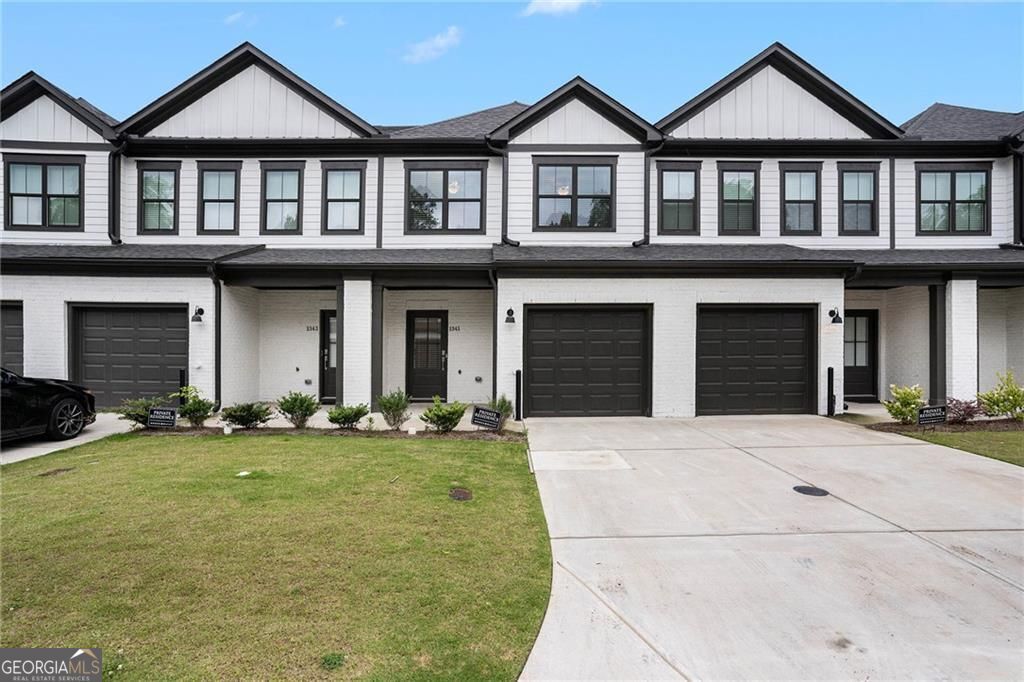 Photo of 1341 Parc Bench Road SE, Atlanta, GA 30316 (MLS # 10670189)