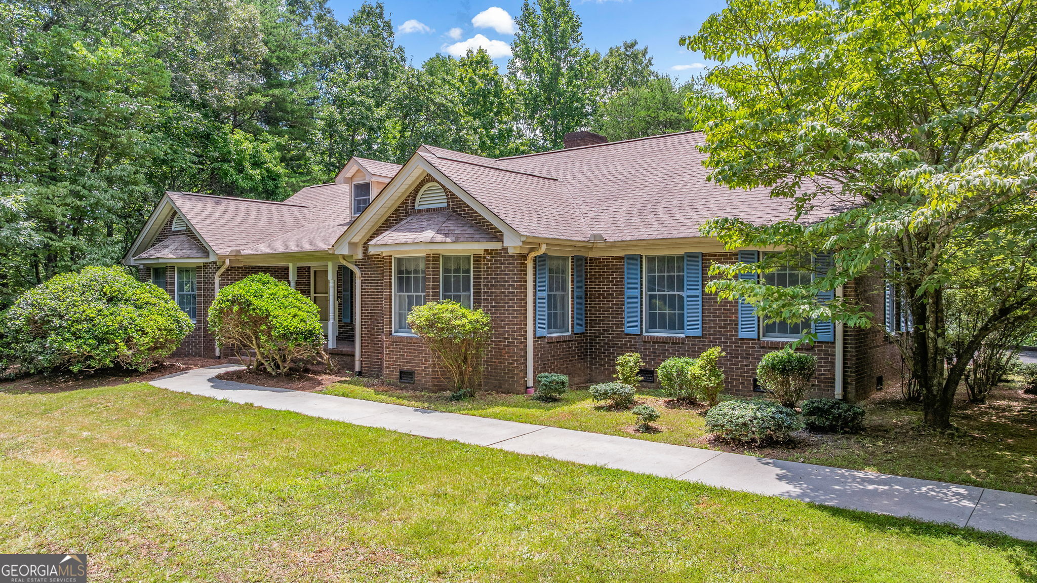 184 Willows DR