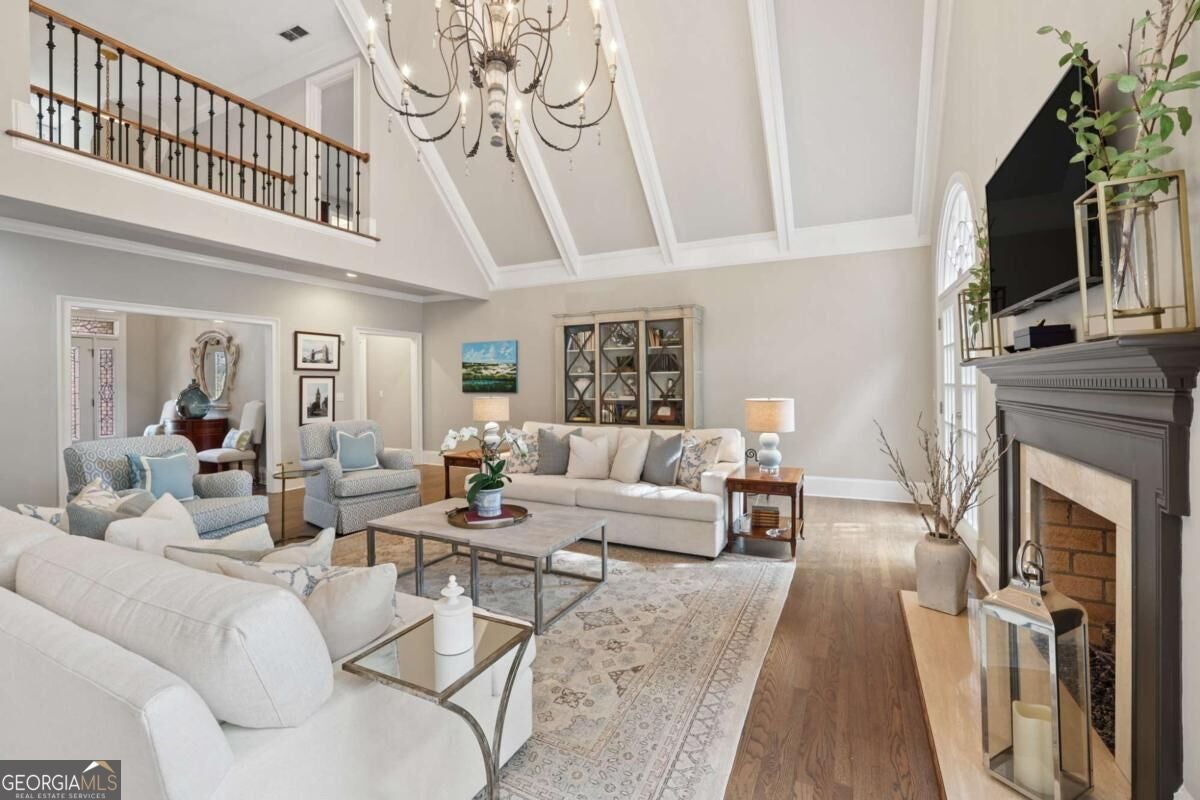 2237 Old Brooke LN