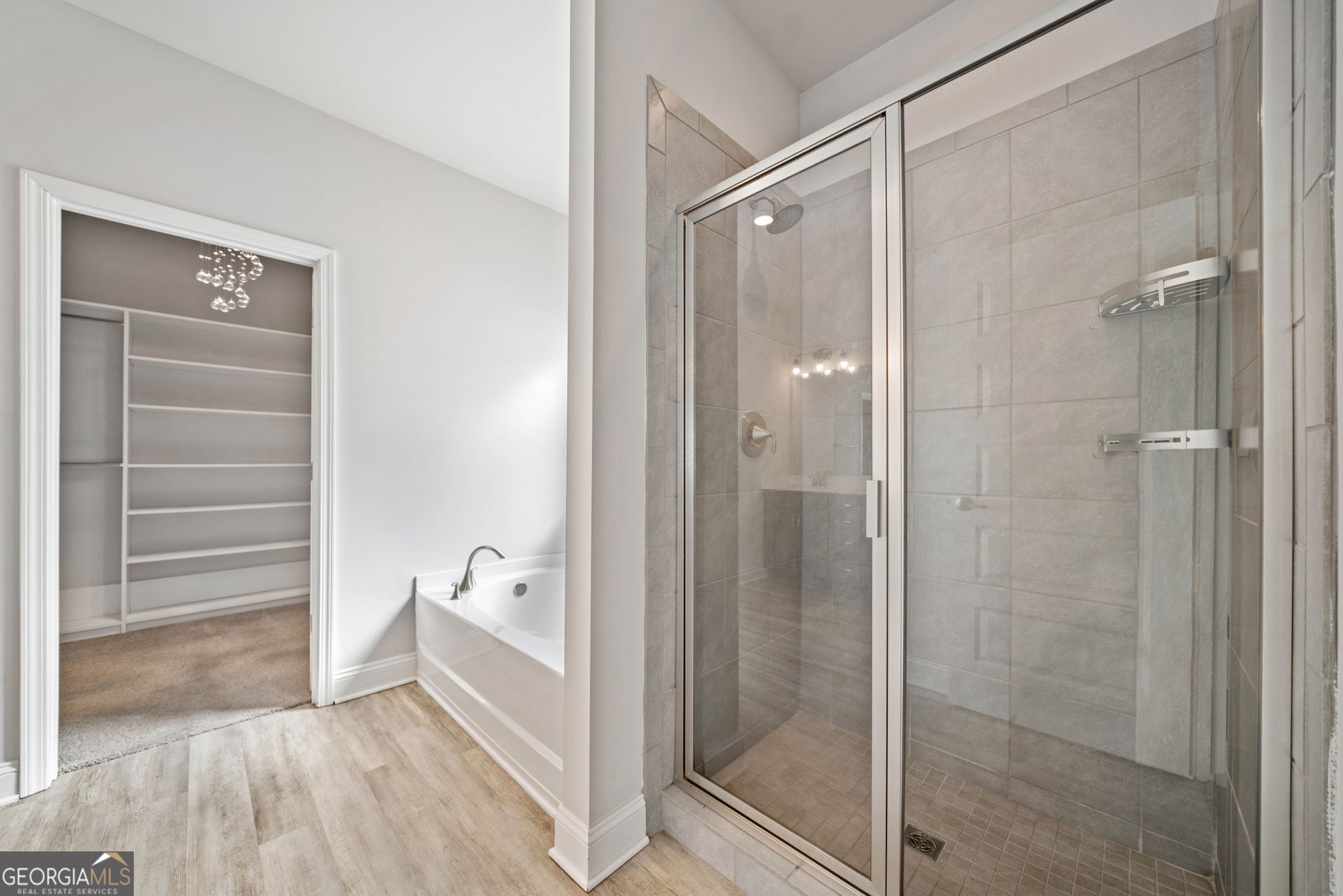 Dawsonville, Georgia 30534, United States, 5 Bedrooms Bedrooms, ,4 BathroomsBathrooms,Residential,Active,105451