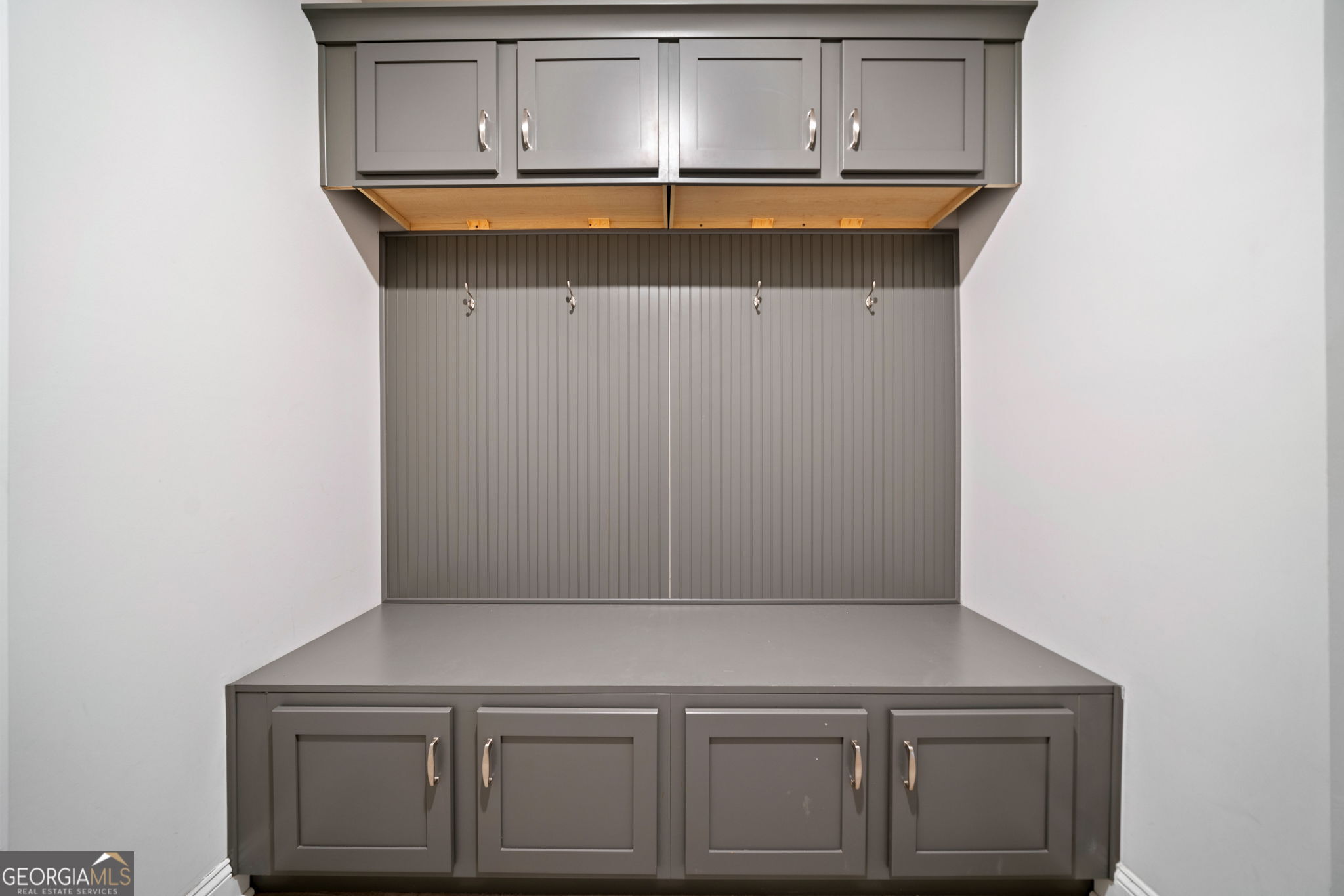 Dawsonville, Georgia 30534, United States, 5 Bedrooms Bedrooms, ,4 BathroomsBathrooms,Residential,Active,105451