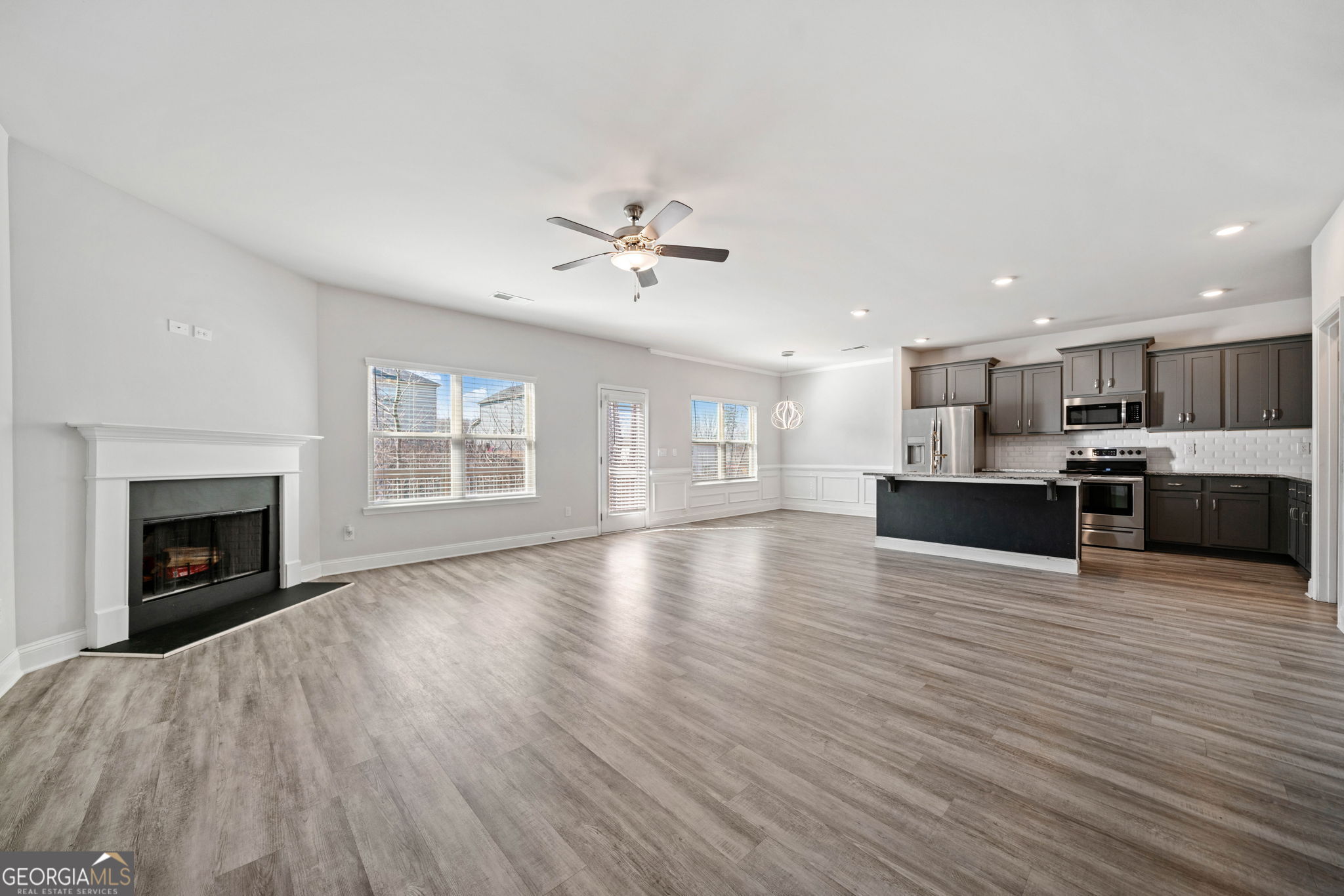 Dawsonville, Georgia 30534, United States, 5 Bedrooms Bedrooms, ,4 BathroomsBathrooms,Residential,Active,105451