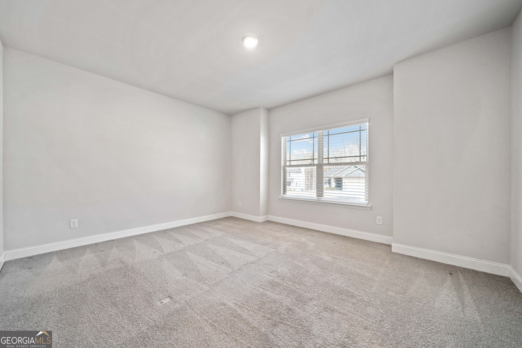 Dawsonville, Georgia 30534, United States, 5 Bedrooms Bedrooms, ,4 BathroomsBathrooms,Residential,Active,105451