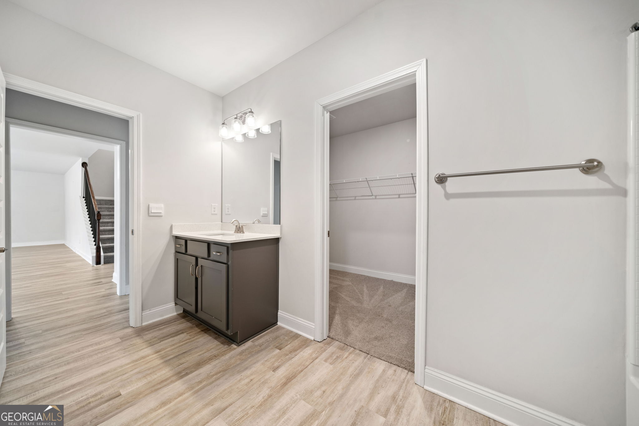 Dawsonville, Georgia 30534, United States, 5 Bedrooms Bedrooms, ,4 BathroomsBathrooms,Residential,Active,105451