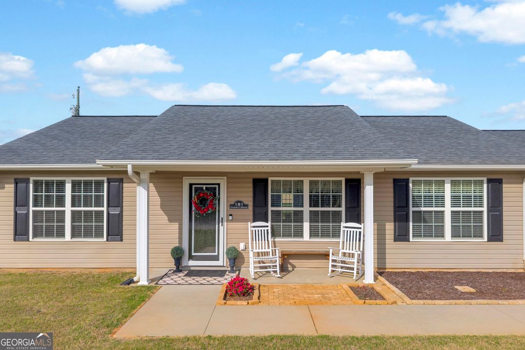 Photo of 181 Charity Drive, Lavonia, GA 30553 (MLS # 10725790)
