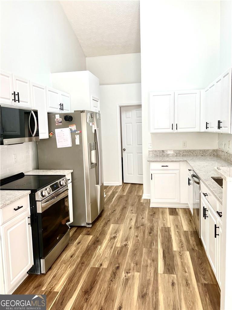 Cumming, Georgia 30040, United States, 3 Bedrooms Bedrooms, ,2 BathroomsBathrooms,Residential,Active,197385