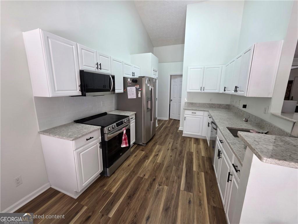 Cumming, Georgia 30040, United States, 3 Bedrooms Bedrooms, ,2 BathroomsBathrooms,Residential,Active,197385