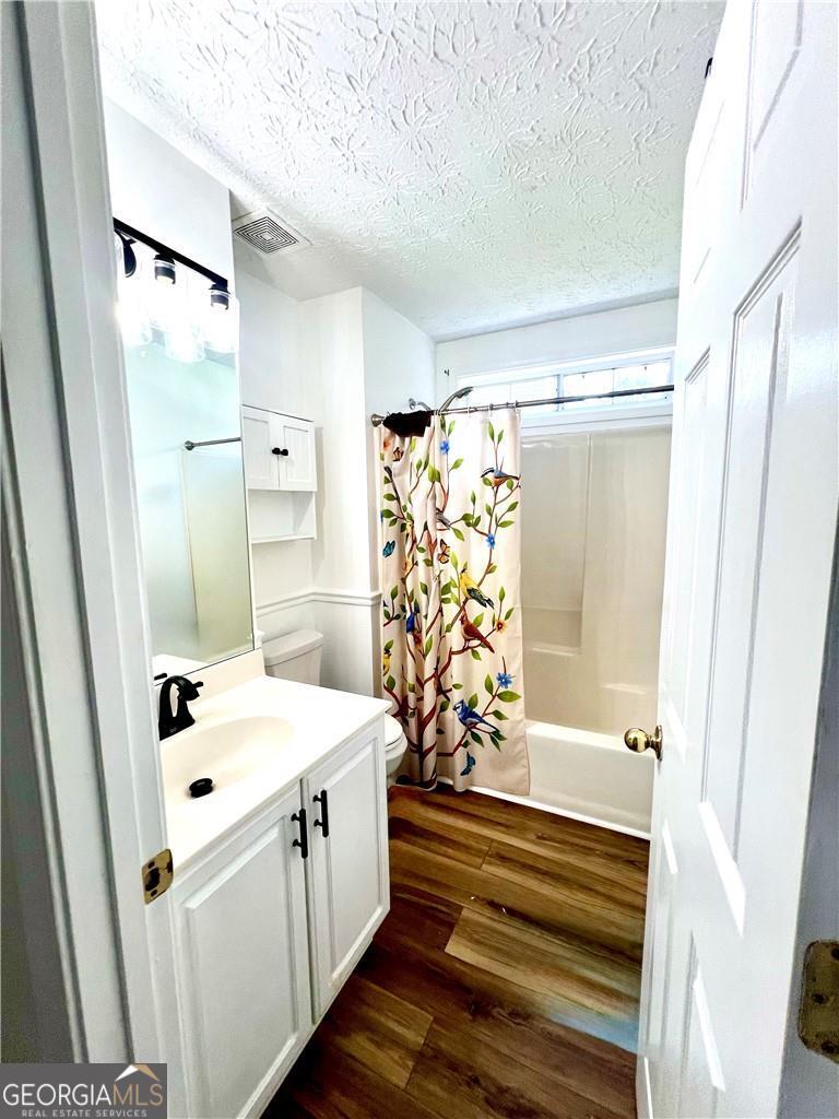 Cumming, Georgia 30040, United States, 3 Bedrooms Bedrooms, ,2 BathroomsBathrooms,Residential,Active,197385