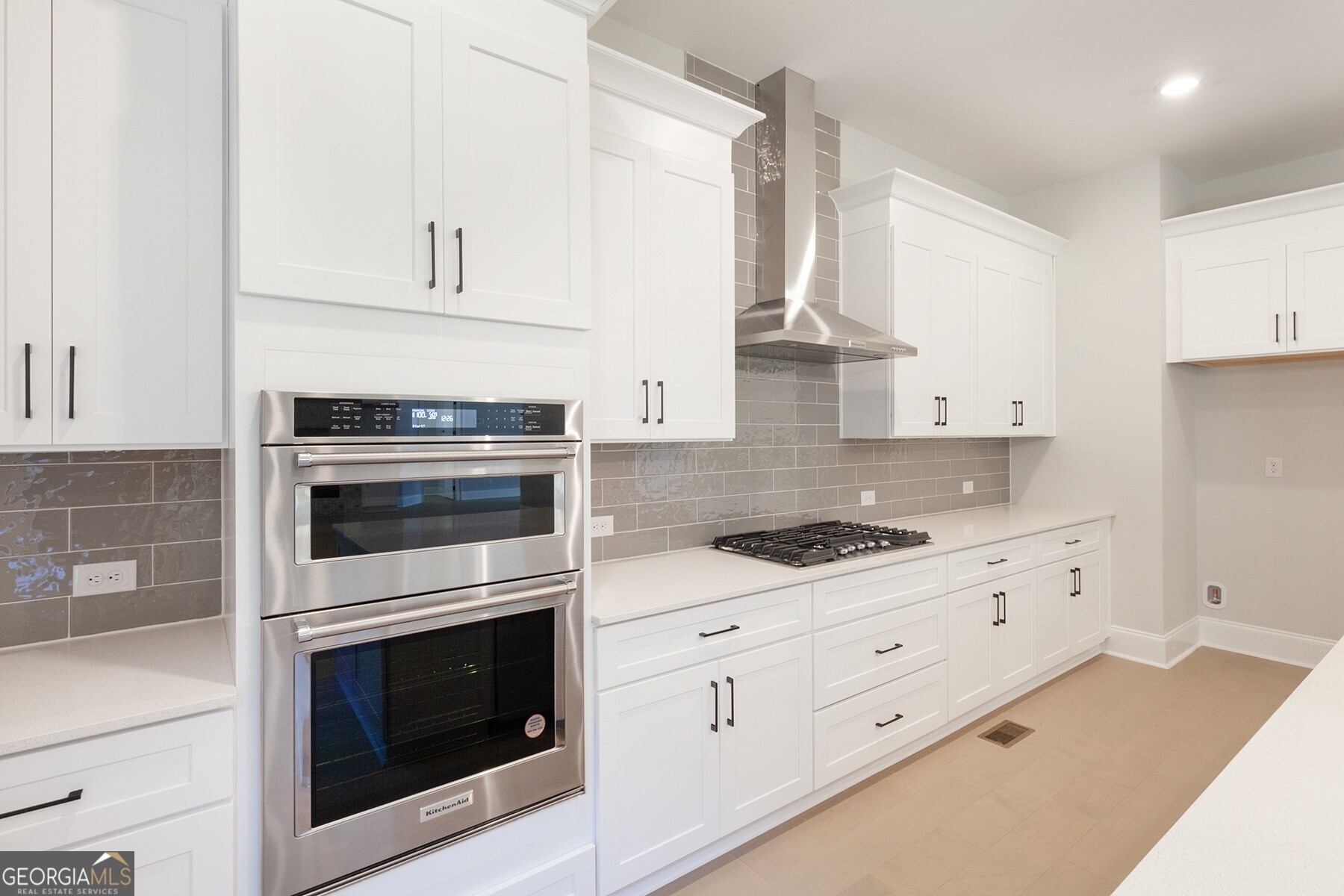 The Retreat At Caney Creek - Residential