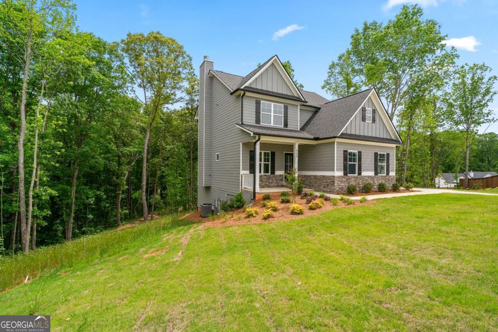 Photo of 500 BENSON MEADOWS Drive, Dallas, GA 30157 (MLS # 10764901)