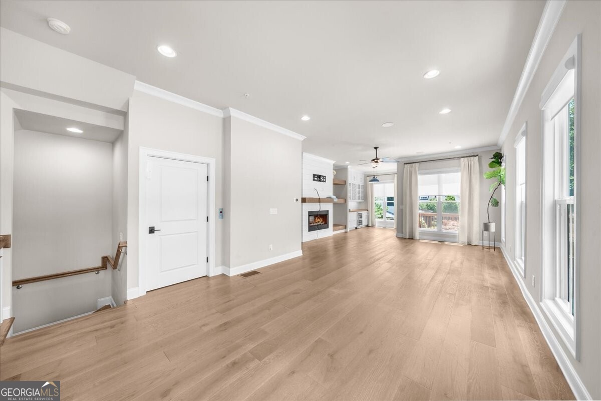 Chelsea Walk - Residential