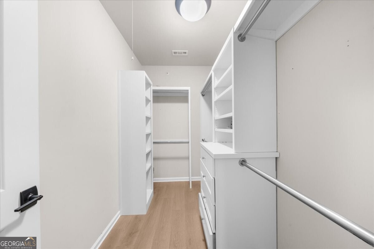 Chelsea Walk - Residential