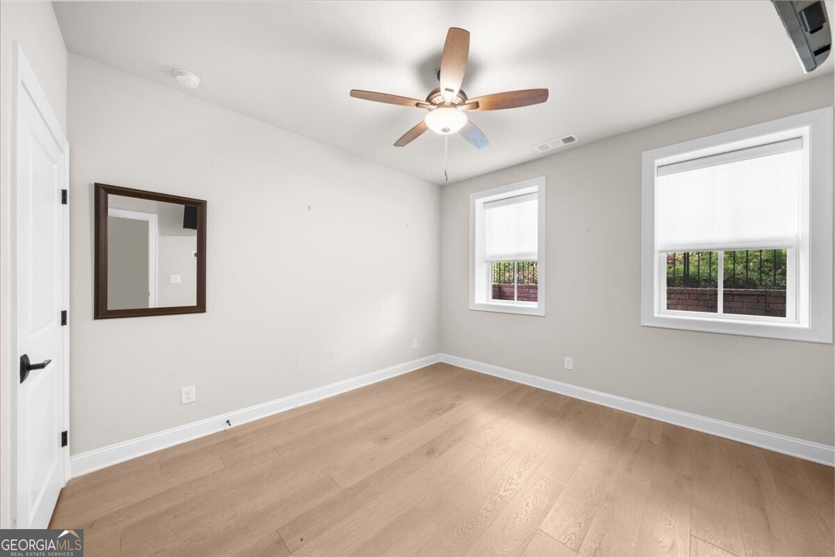 Chelsea Walk - Residential