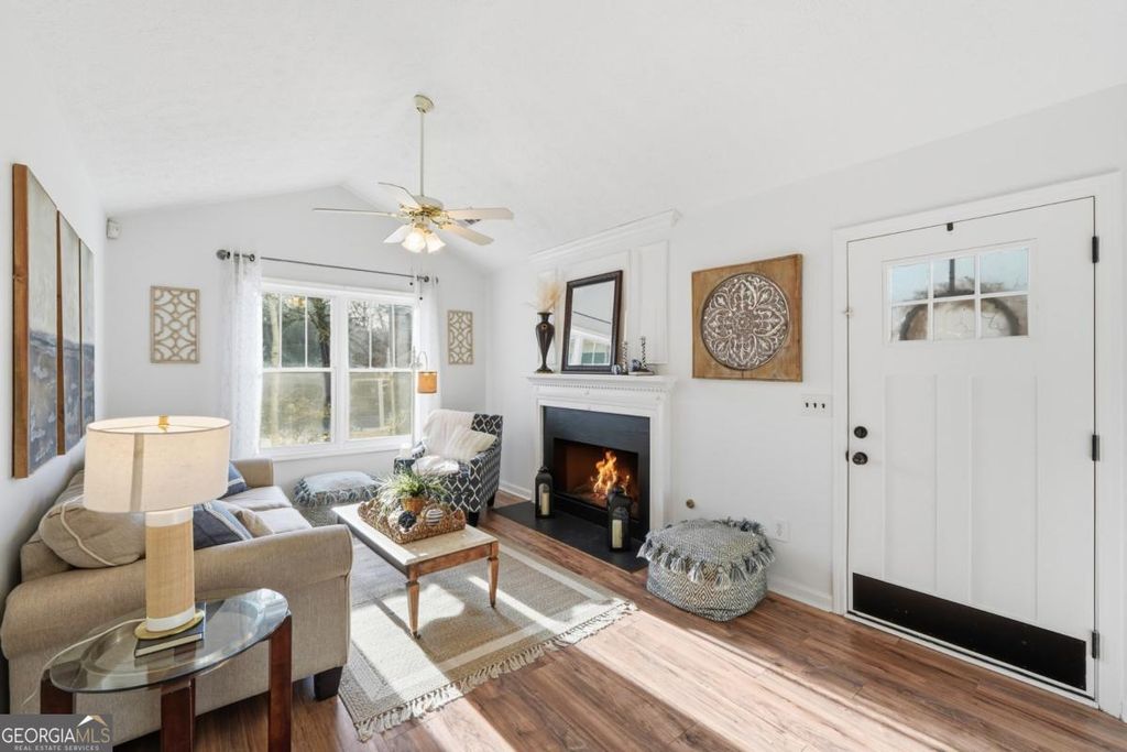 Photo of 3920 Maple Valley Drive, Cumming, GA 30040 (MLS # 10657395)