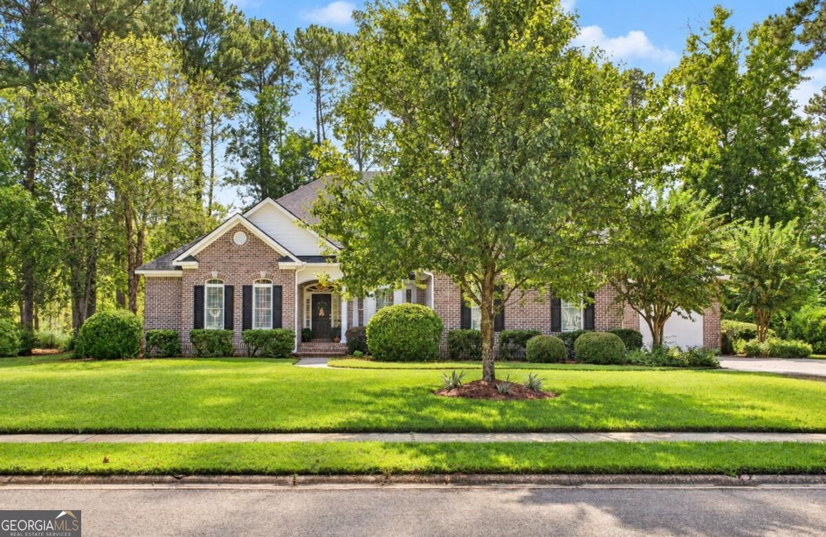 126 Grand DR