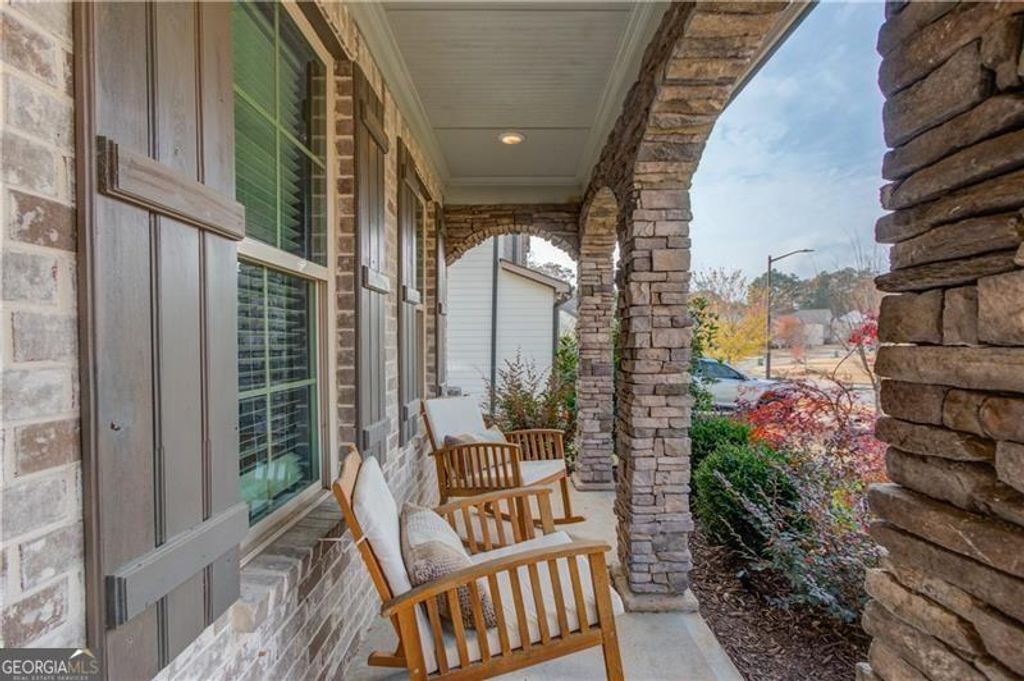 Photo of 542 Flyingbolt Run, Canton, GA 30115 (MLS # 10722205)