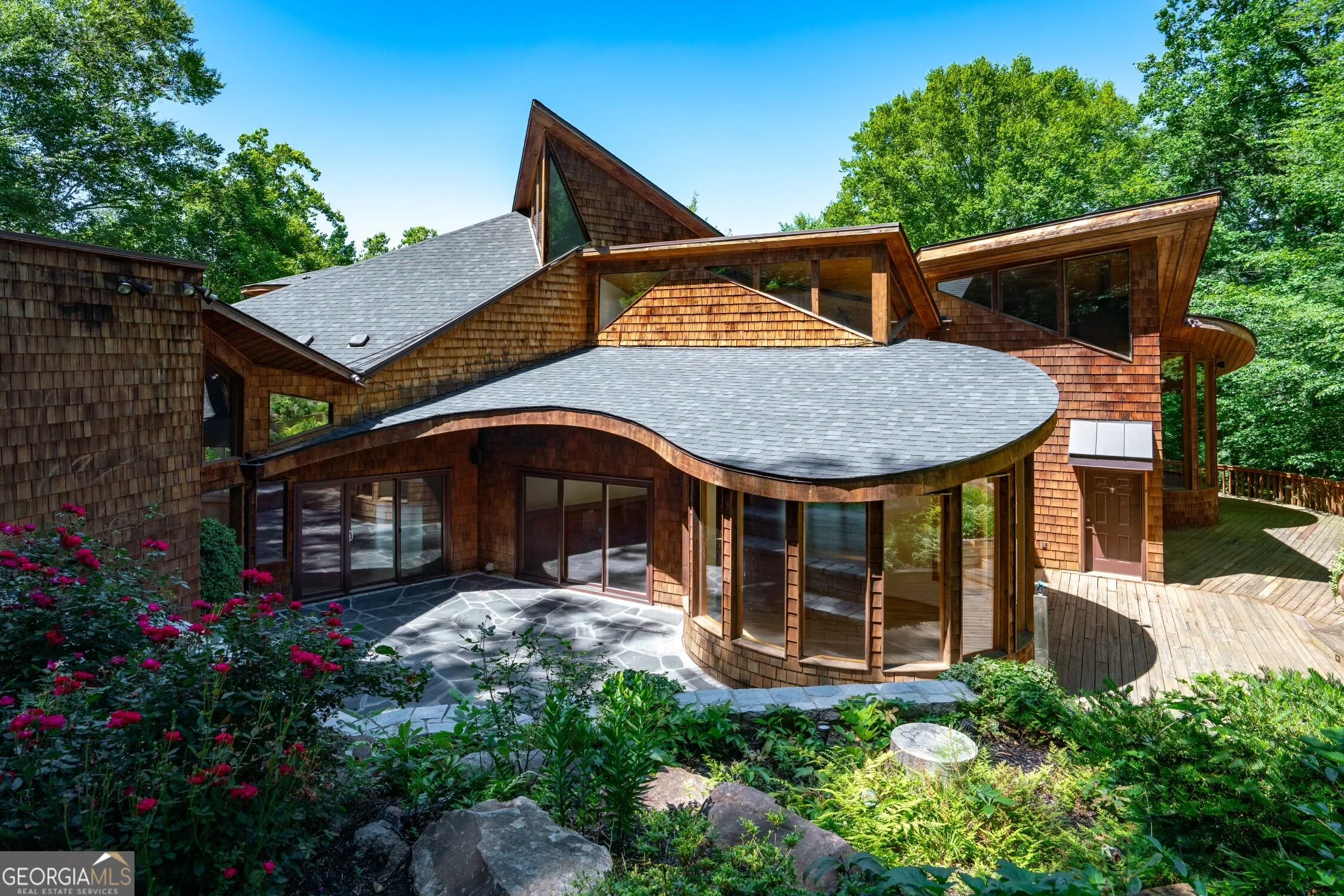 120 Laurel Drive NE