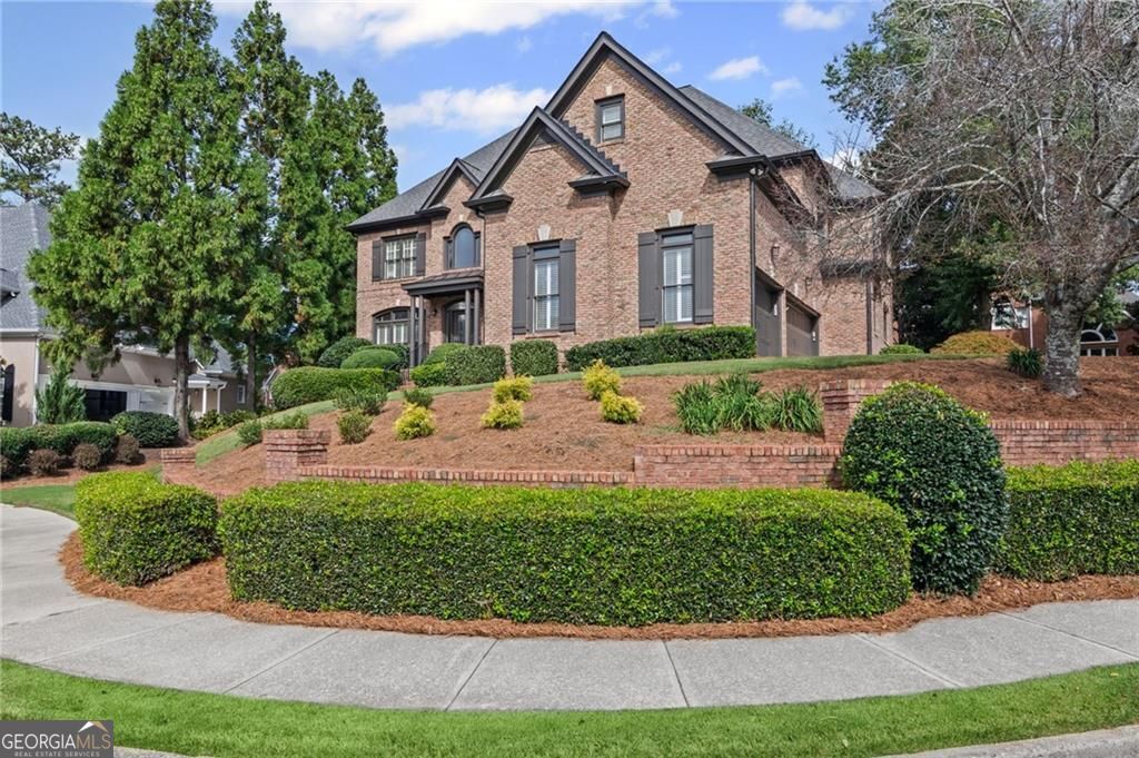 465 Majestic Cove DR