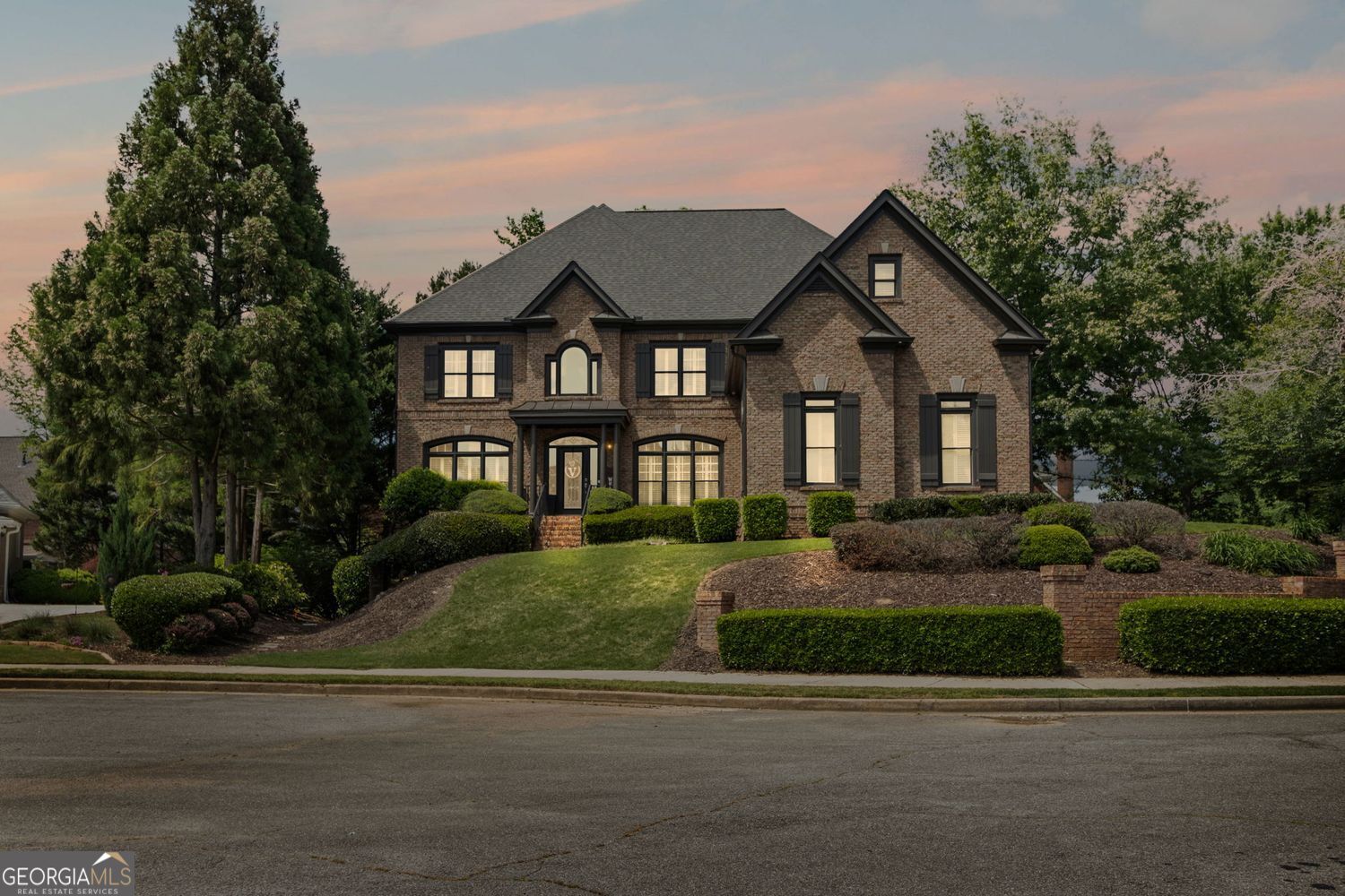 465 Majestic Cove DR