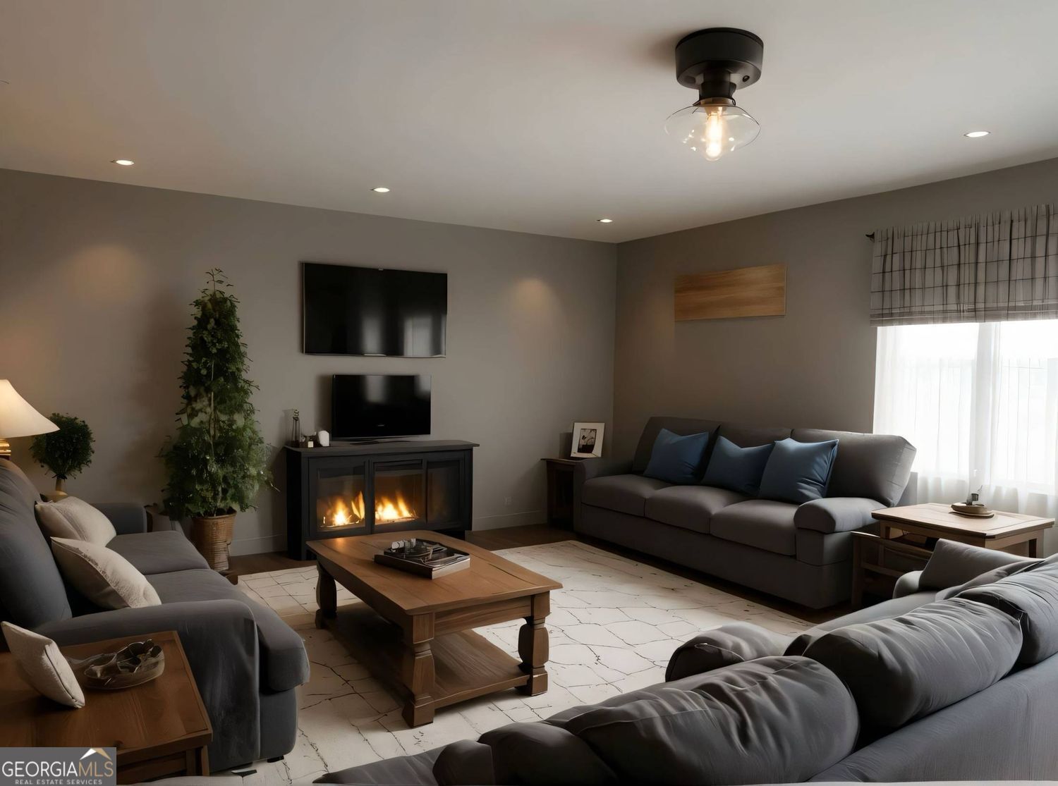 Dahlonega, Georgia 30533, United States, ,Commercial,Active,240108