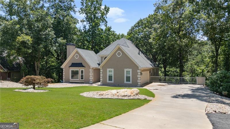 3395 Summit TRL