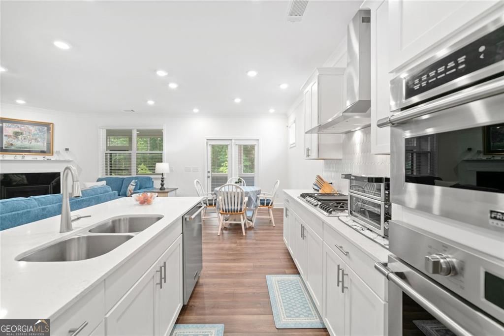 Canton, Georgia 30114, United States, 3 Bedrooms Bedrooms, ,2 BathroomsBathrooms,Residential,Active,151242